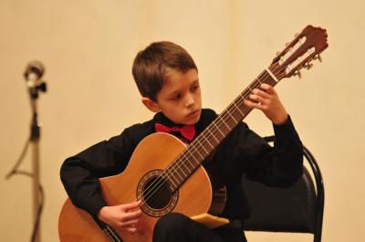 В Рязани открылся межрегиональный фестиваль юных исполнителей на классической гитаре